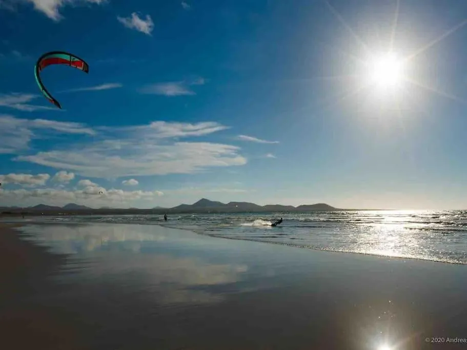 Famara, Apto. En Zona Tranquila A 200M Del Mar. Apartment
